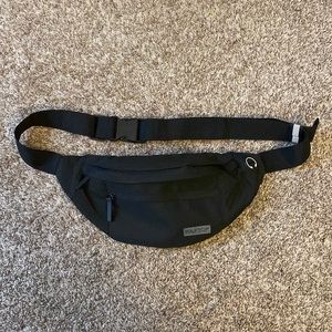 fanny pack
